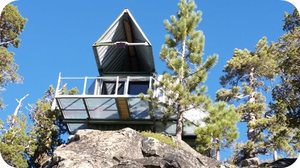 Land Ship: container cabin